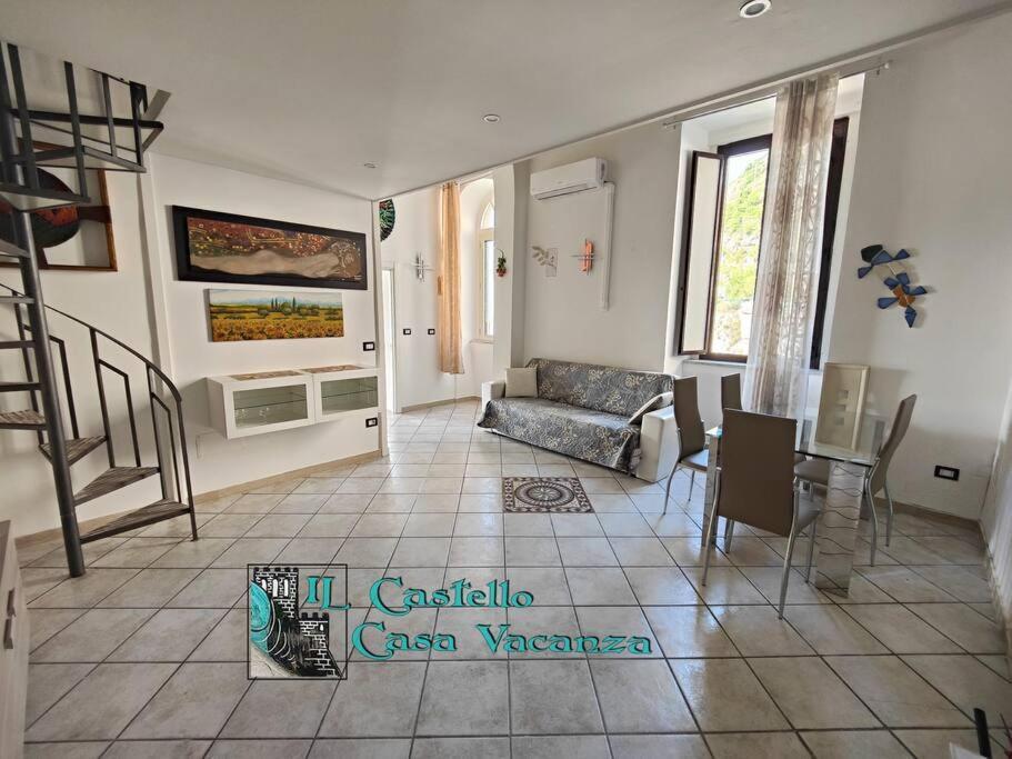 Il Castello Casa Vacanza Salerno Eksteriør bilde